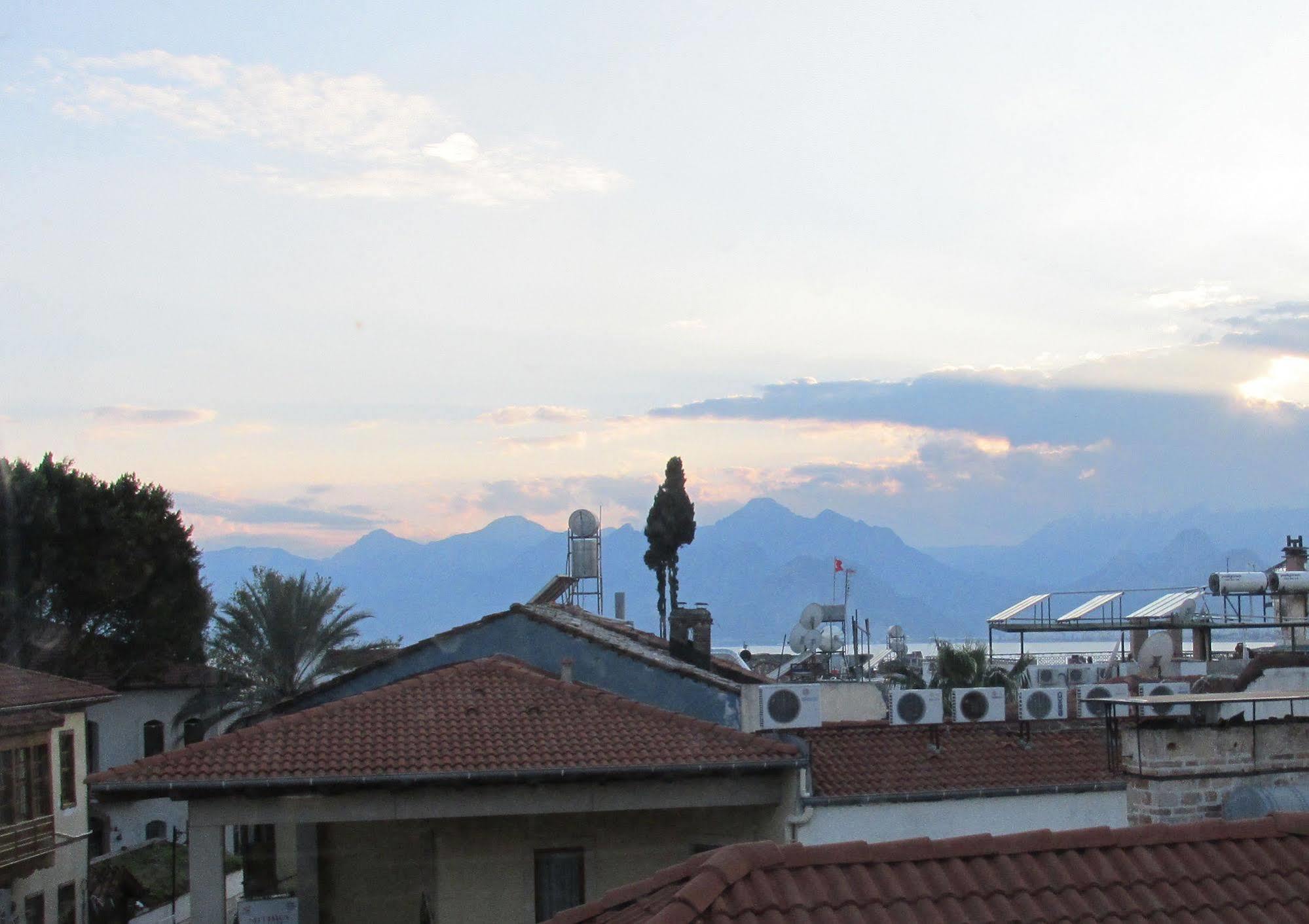 Sabah Pansiyon Antalya Extérieur photo